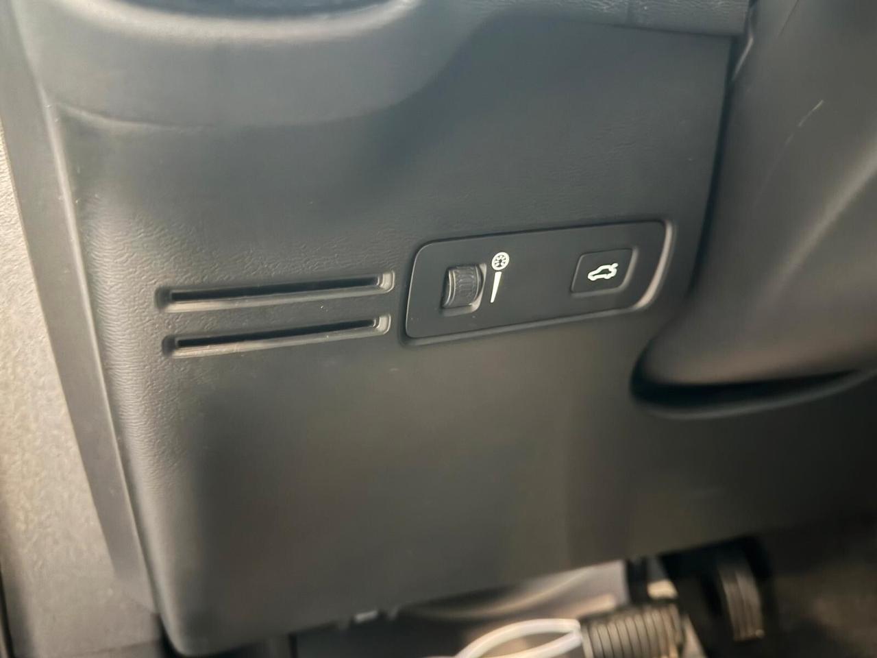 VOLVO XC40 GEARTRONIC AWD D3 2.0 150CV PELLE NAVI ANNO 2019