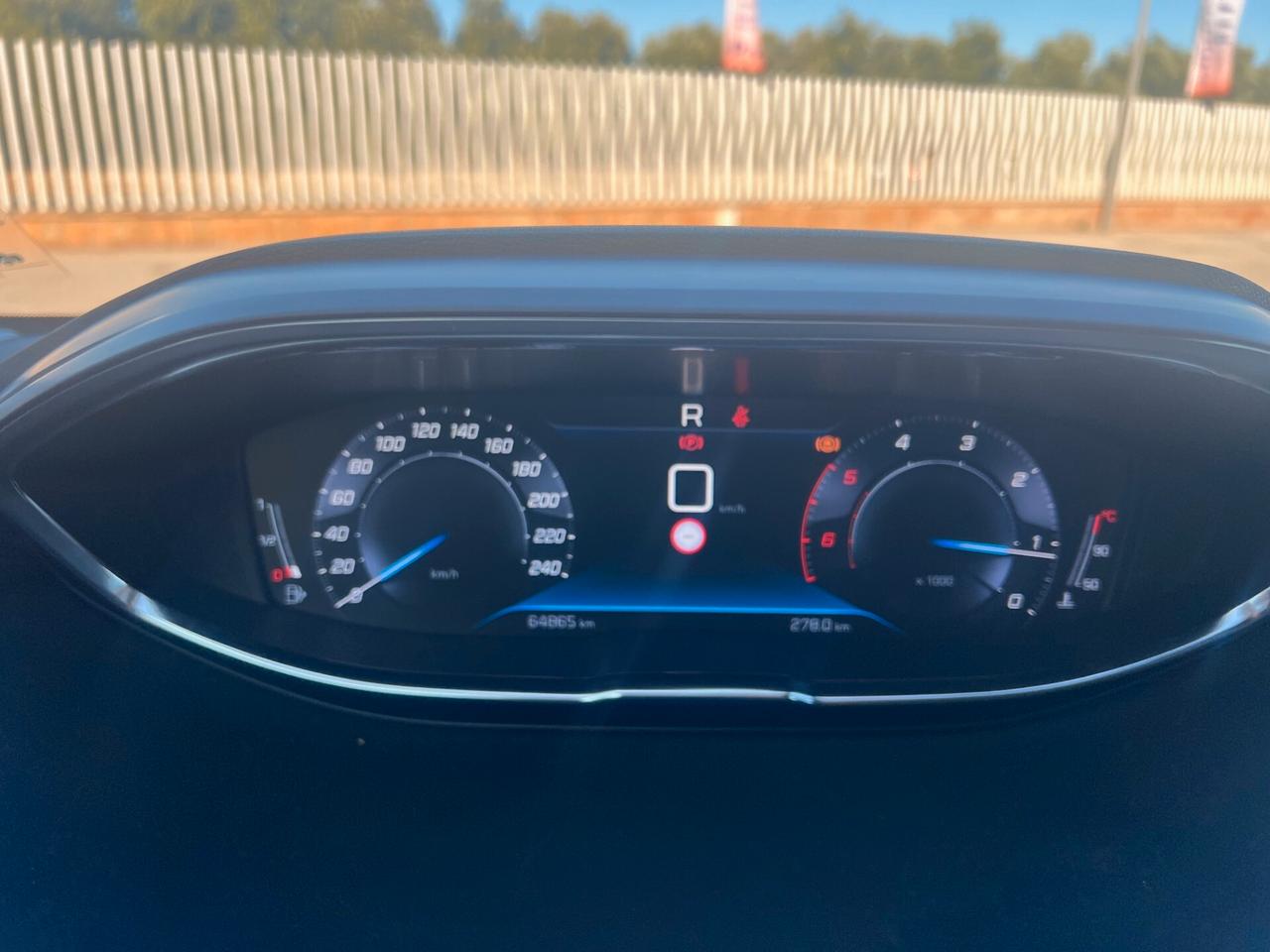 Peugeot 3008 BlueHDi 130 S&S EAT8 Business