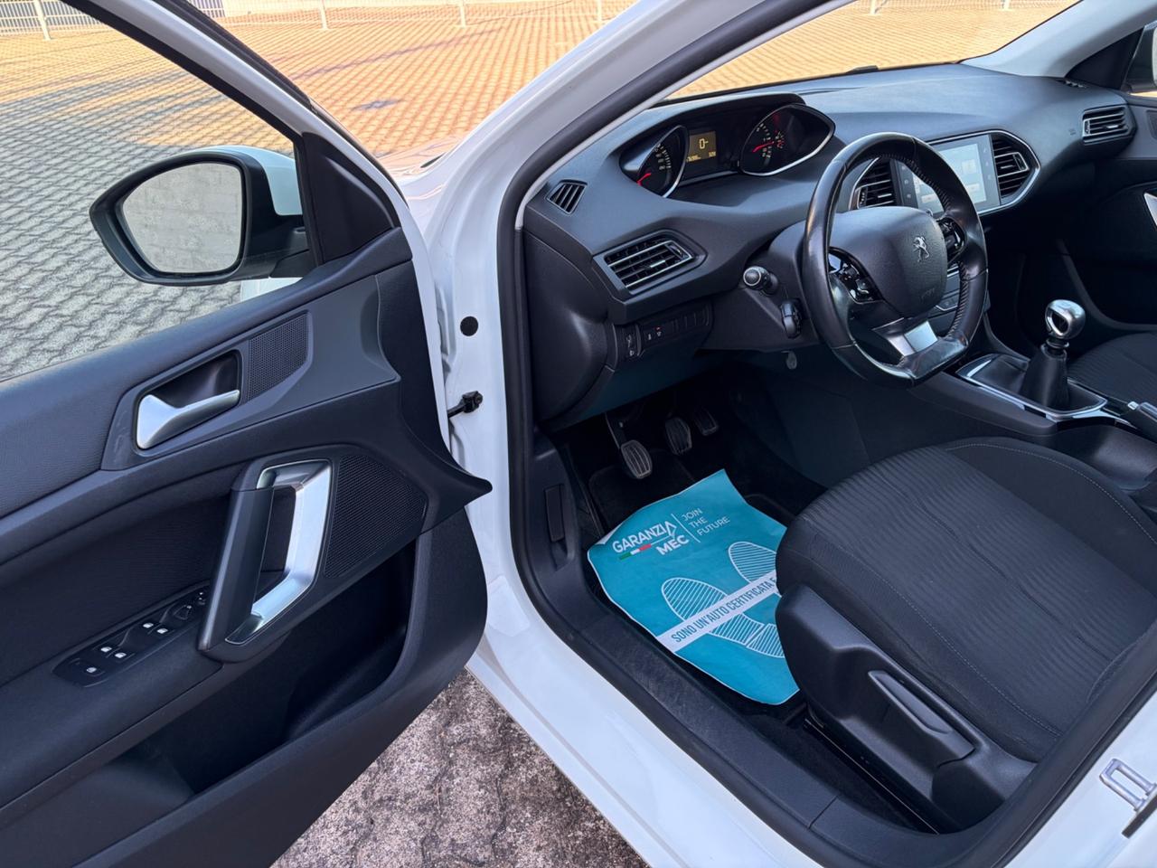 Peugeot 308 1.6 e-HDi 115 CV Stop&Start Business