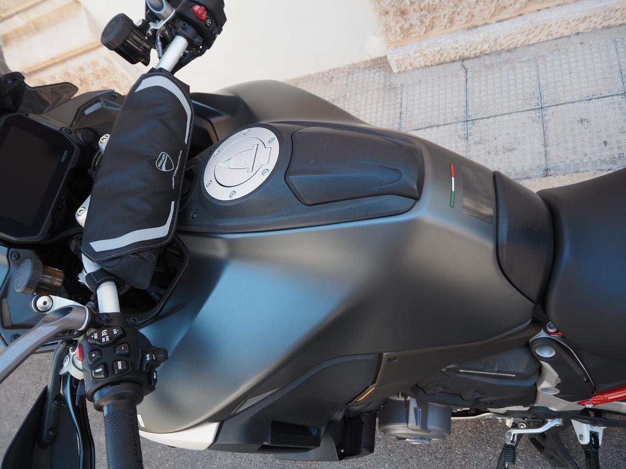 Ducati Multistrada V4 S Full