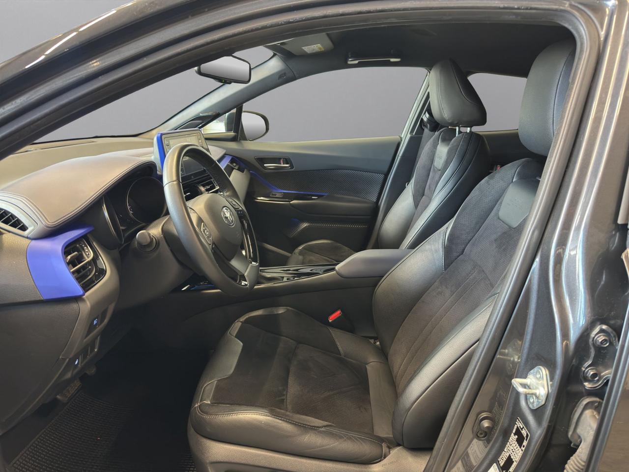 Toyota C-HR 2.0h Style e-cvt