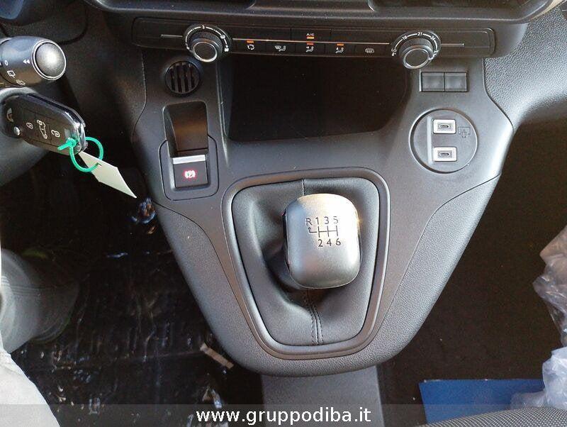 FIAT Doblò Dobl? Series 4 Dobl? Van M 1.5Diesel 100 Cv Manual