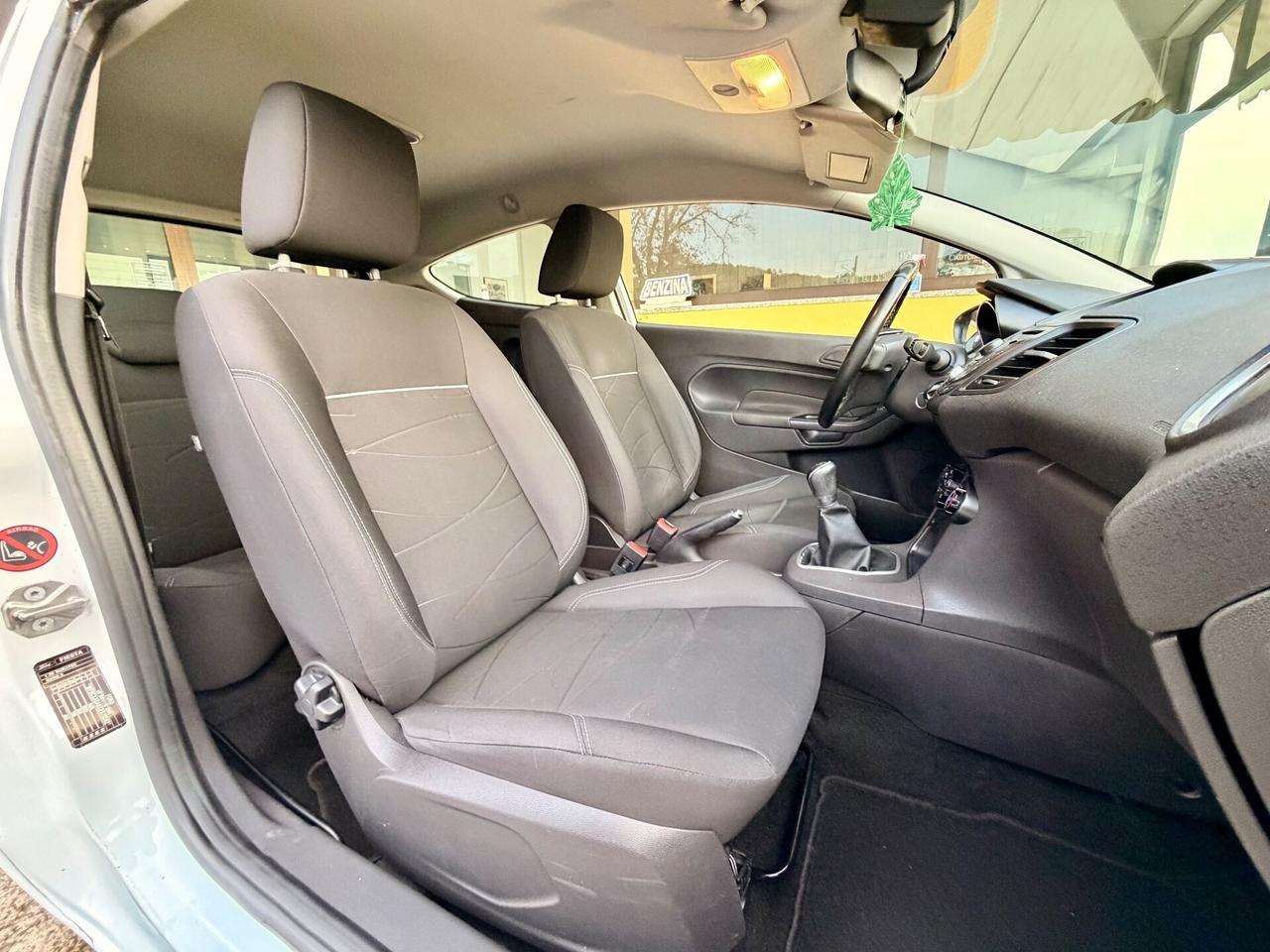 Ford Fiesta 1.2 44kw Titanium OK NEOPATENTATI UNIP