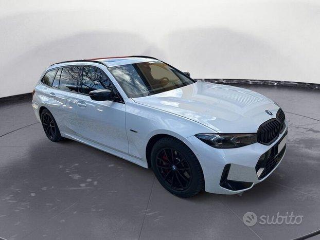 BMW Serie 3 330 e xDrive Touring Msport