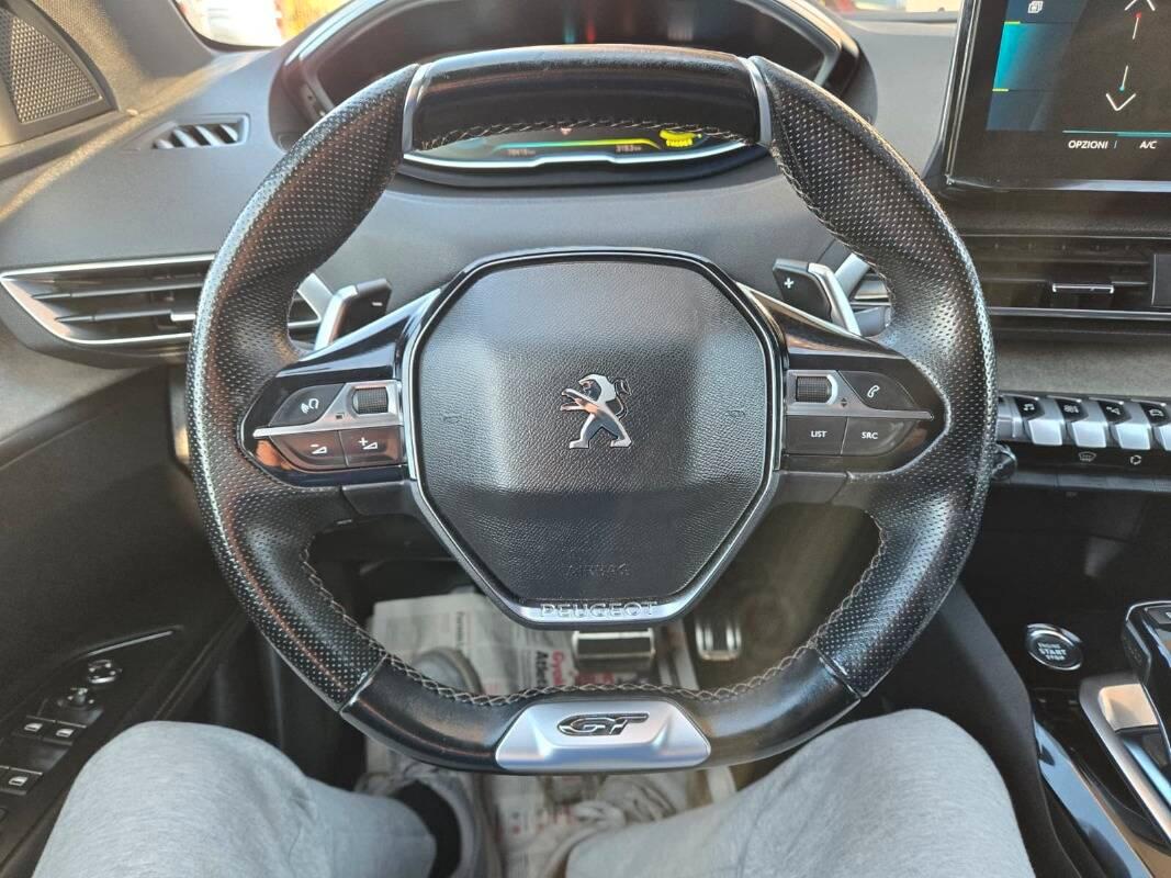 Peugeot 3008 II 1.6 hybrid phev GT Pack 225cv e-eat8