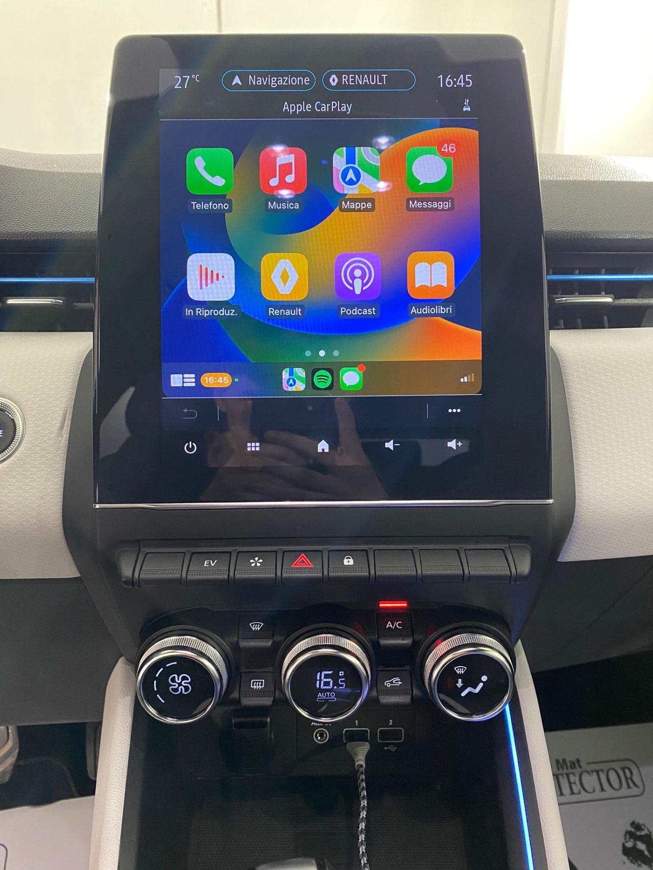 Renault Clio Full Hybrid E-Tech 140 CV 5 porte Initiale Paris