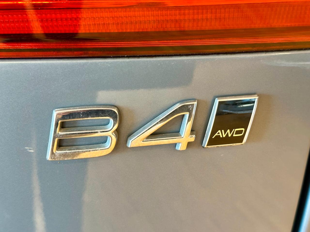 Volvo XC 60 XC60 B4 (d) AWD Geartronic Momentum Pro