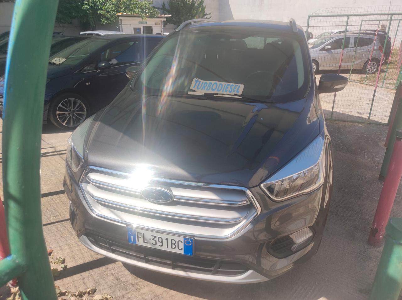 Ford Kuga 1.5 TDCI 120 CV S&S 2WD Titanium