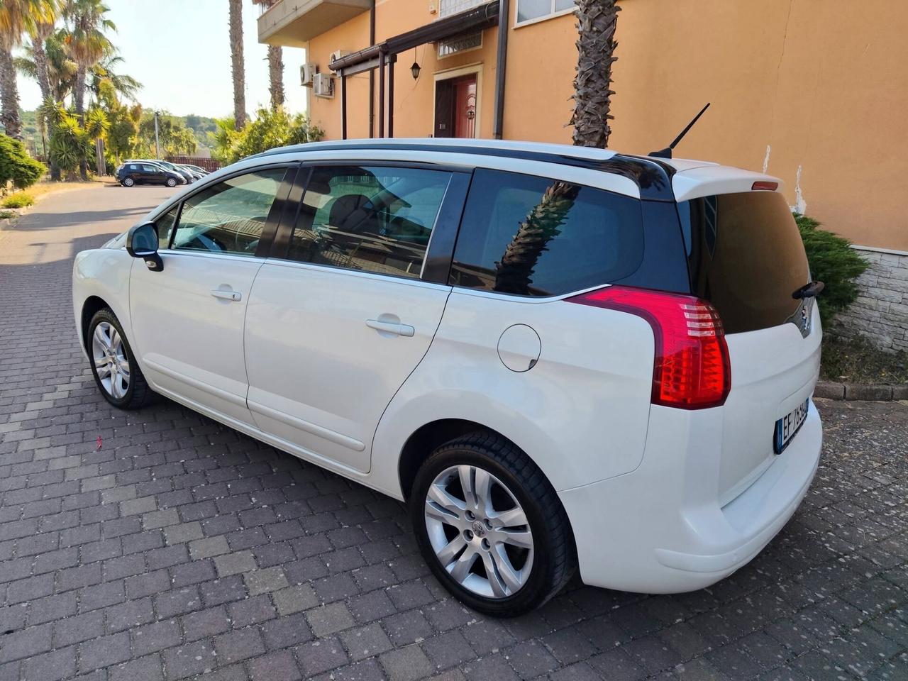 Peugeot 5008 2.0 HDi 163CV aut. Family