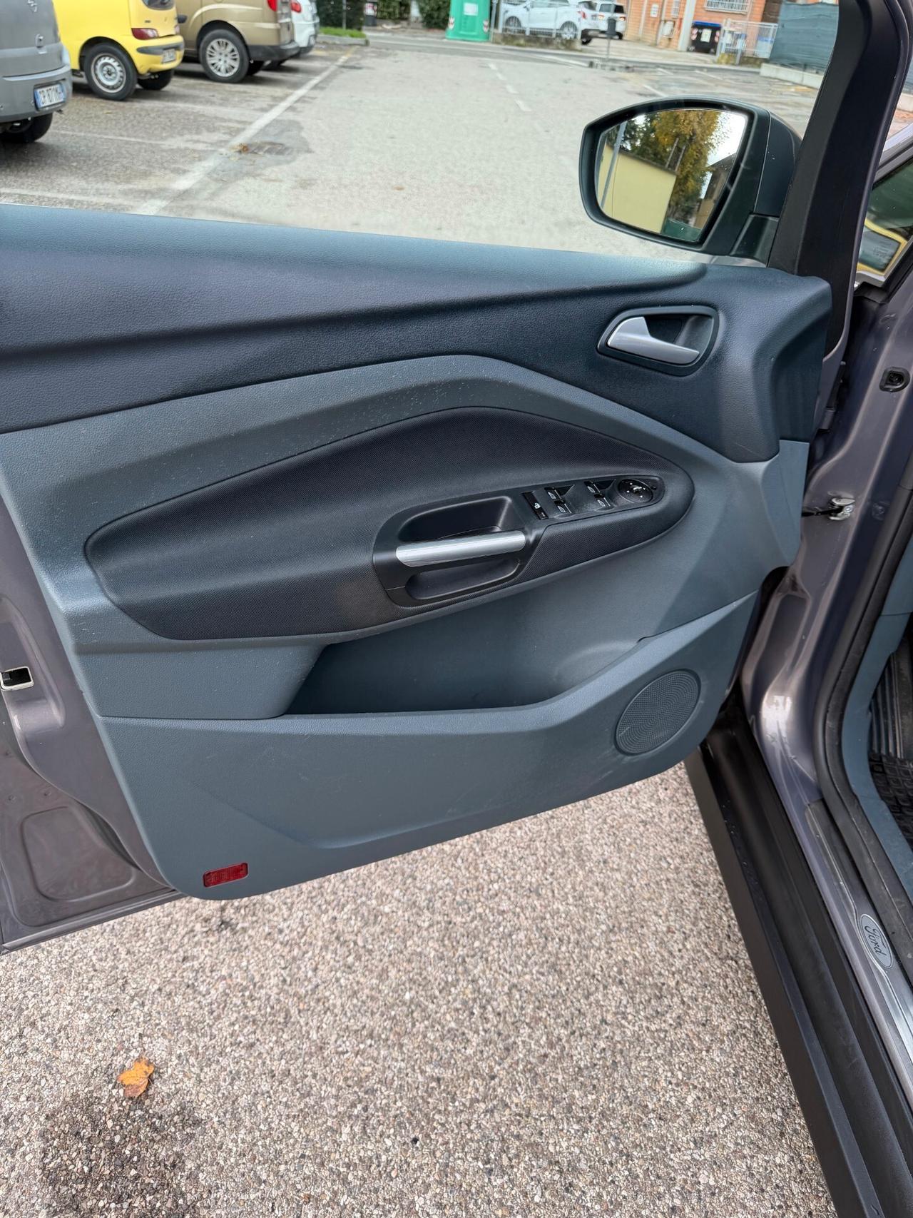 Ford C-Max 1.6 tdci - NEOP. - NAV. - 12 MESI DI GARANZIA -