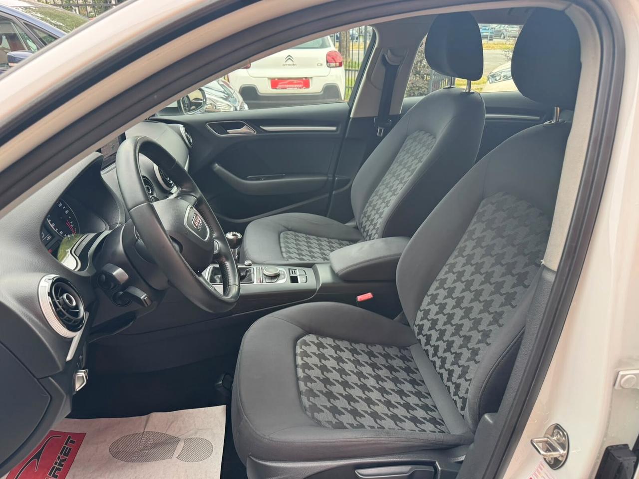 Audi A3 Sportback 1.6 tdi Business 110cv E6