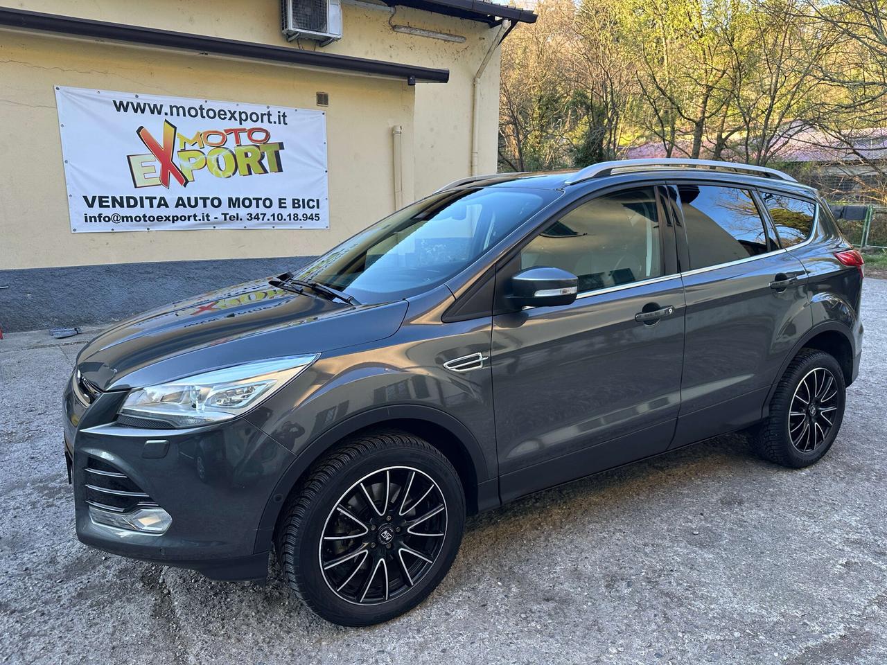 Ford Kuga 2.0 TDCI 150 CV S&S 4WD Powershift Titanium - Cambio automatico