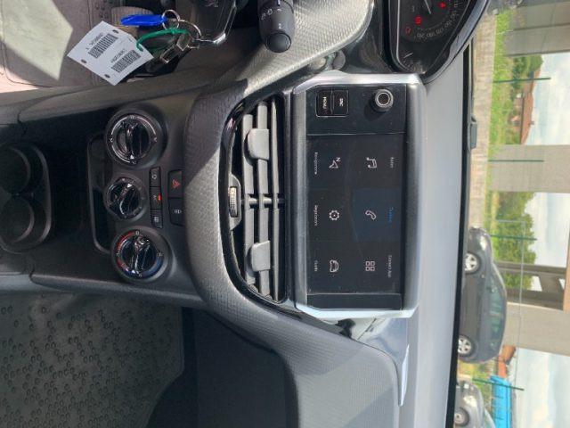 PEUGEOT 208 1° serie PureTech 82 Stop&Start 5 porte Signature