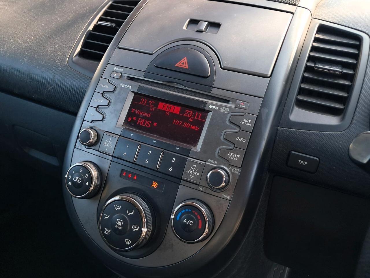 Kia Soul 1.6 CVVT Active GUIDA A DESTRA