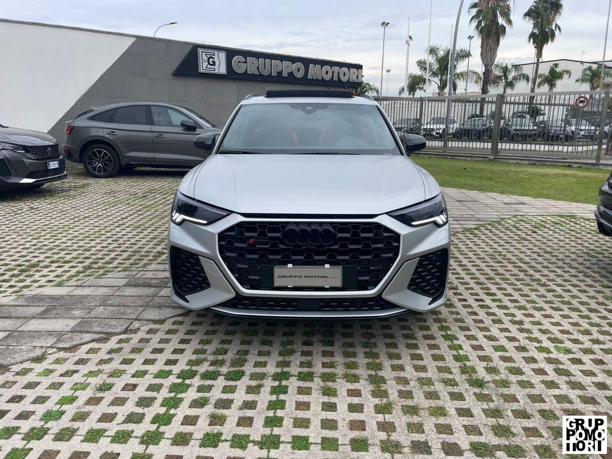 AUDI - Q3 - RS quattro S tronic