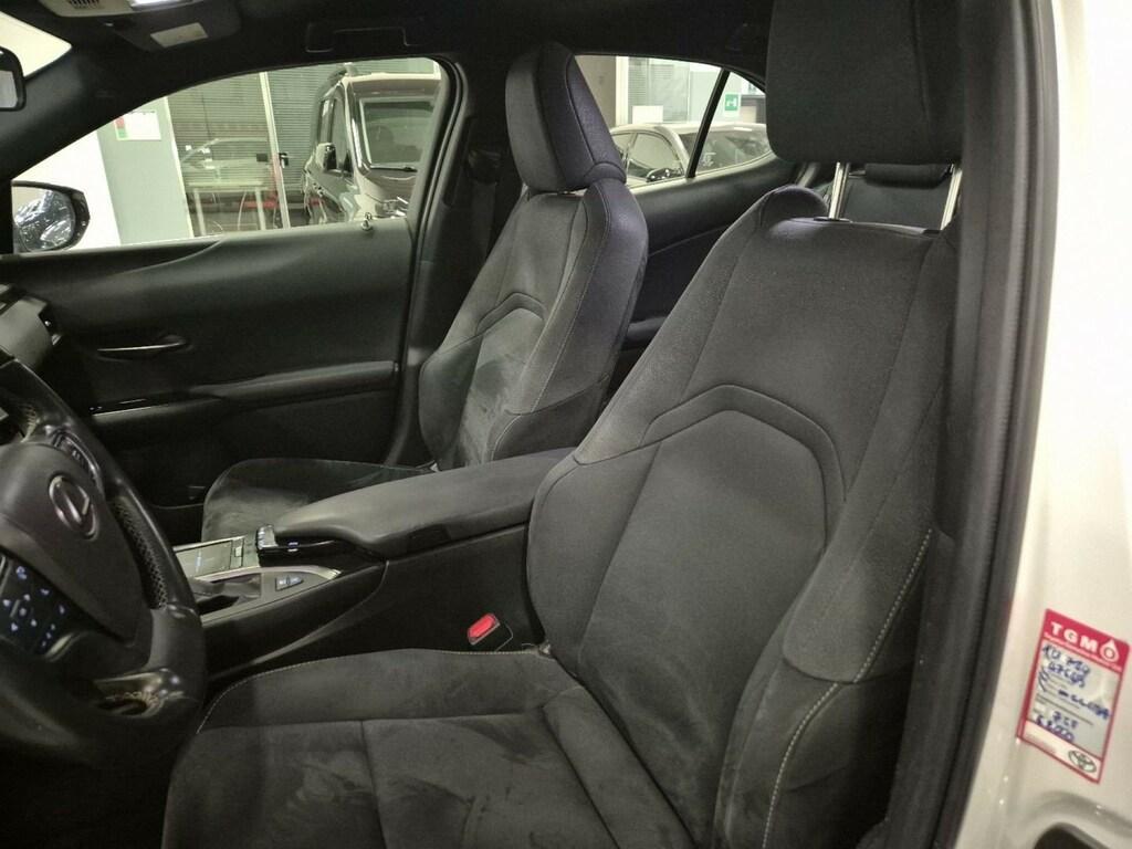 Lexus UX 250h 2.0 Hybrid Executive 2WD Power Split Device
