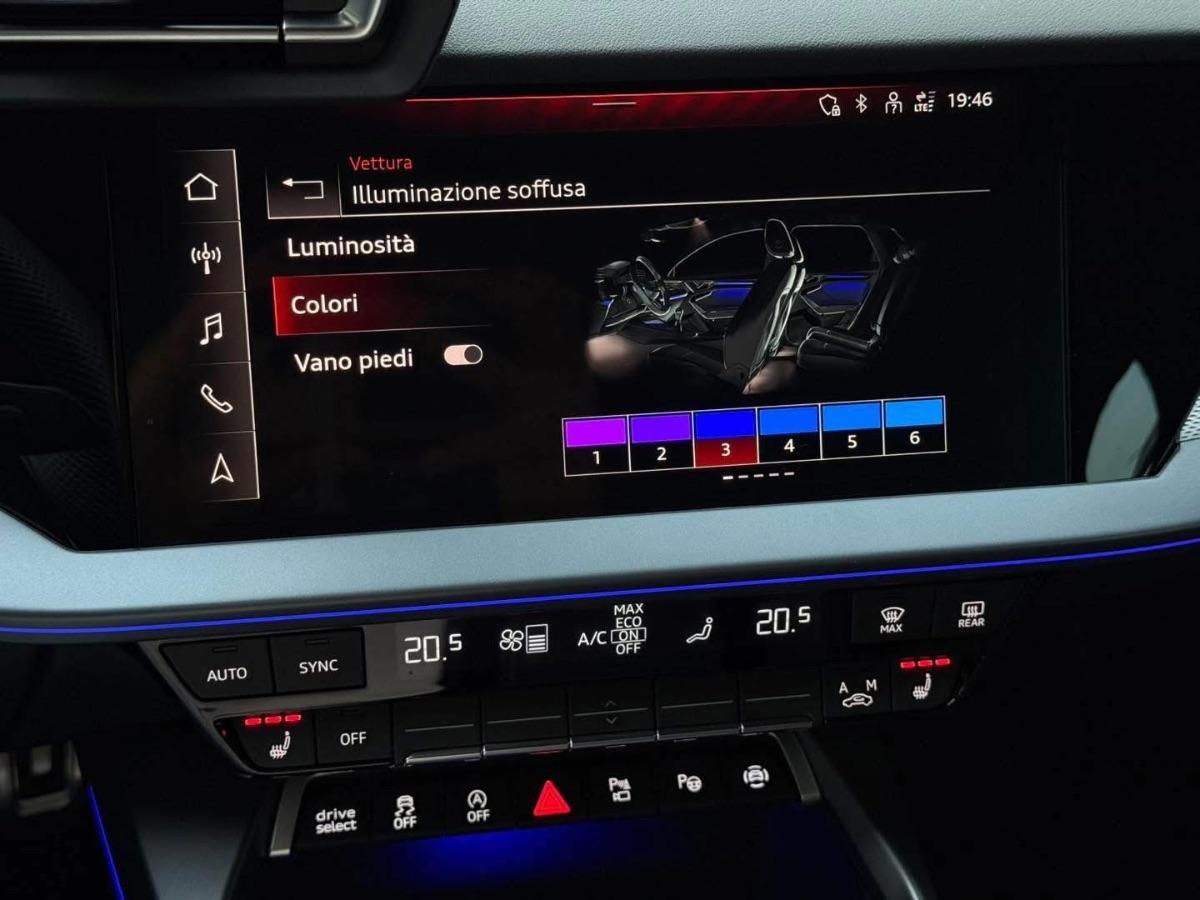 New Audi A3 Sportback 35 TDI S-line Identity Black 150CV