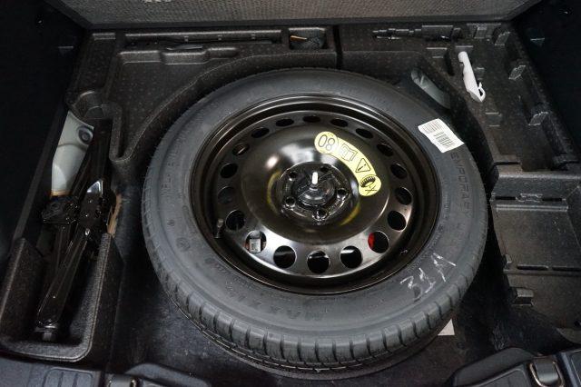 FORD Kuga 2.5 Full Hybrid FHEV 180 CV CVT 2WD ST-Line