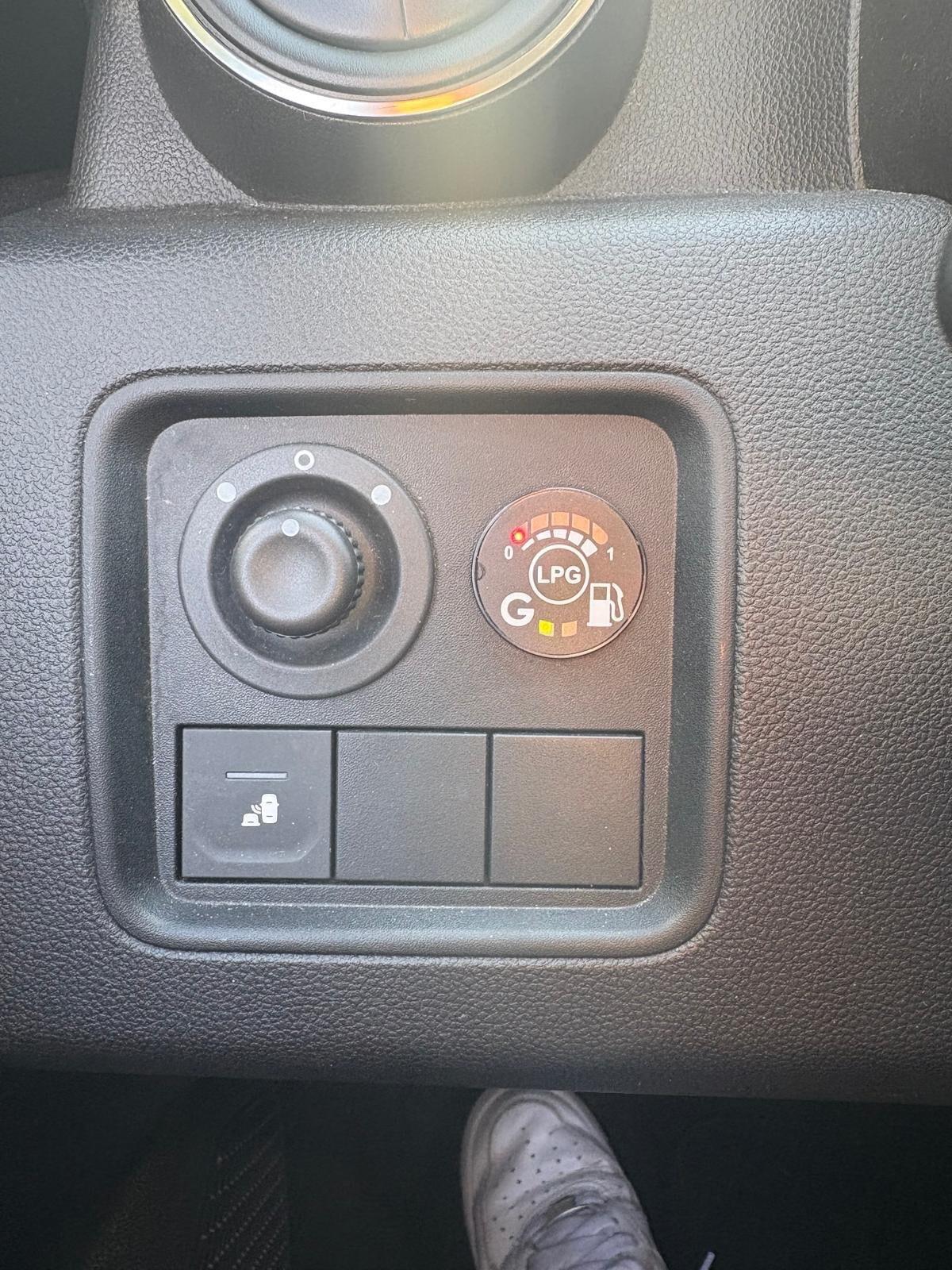 Dacia Duster Prestige 1.0 101 cv GPL casa