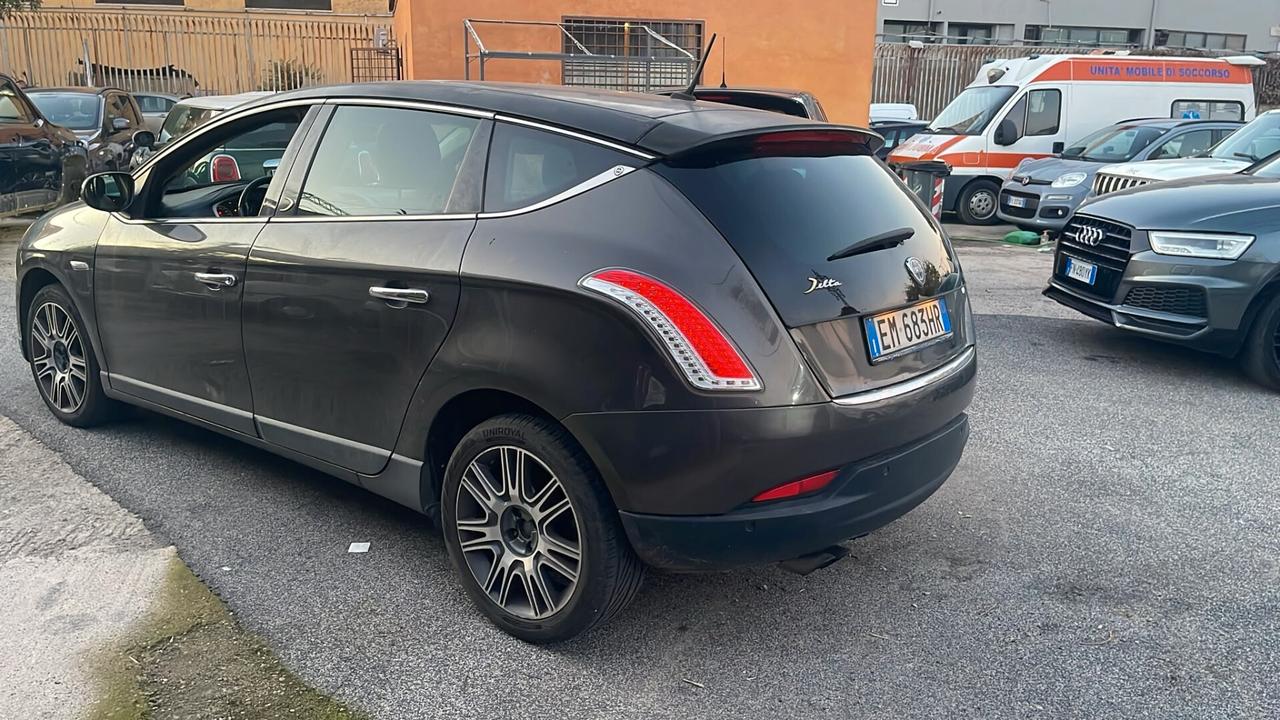 Lancia Delta 2.0 MJT DPF Gold