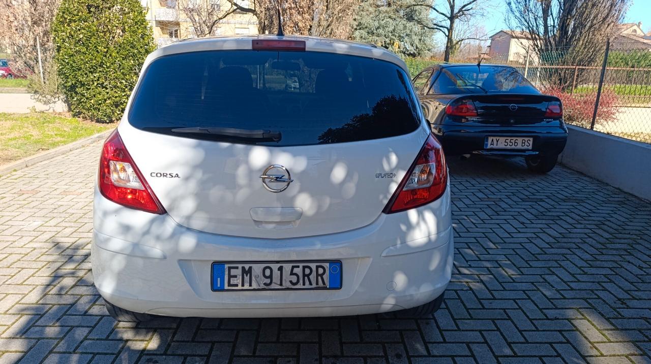 Opel Corsa 1.2 GPL OK NEOPATENTATI