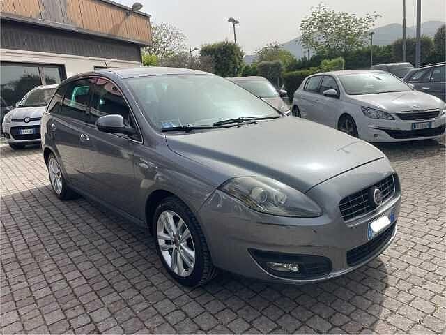 Fiat Croma 1.9 Multijet Emotion