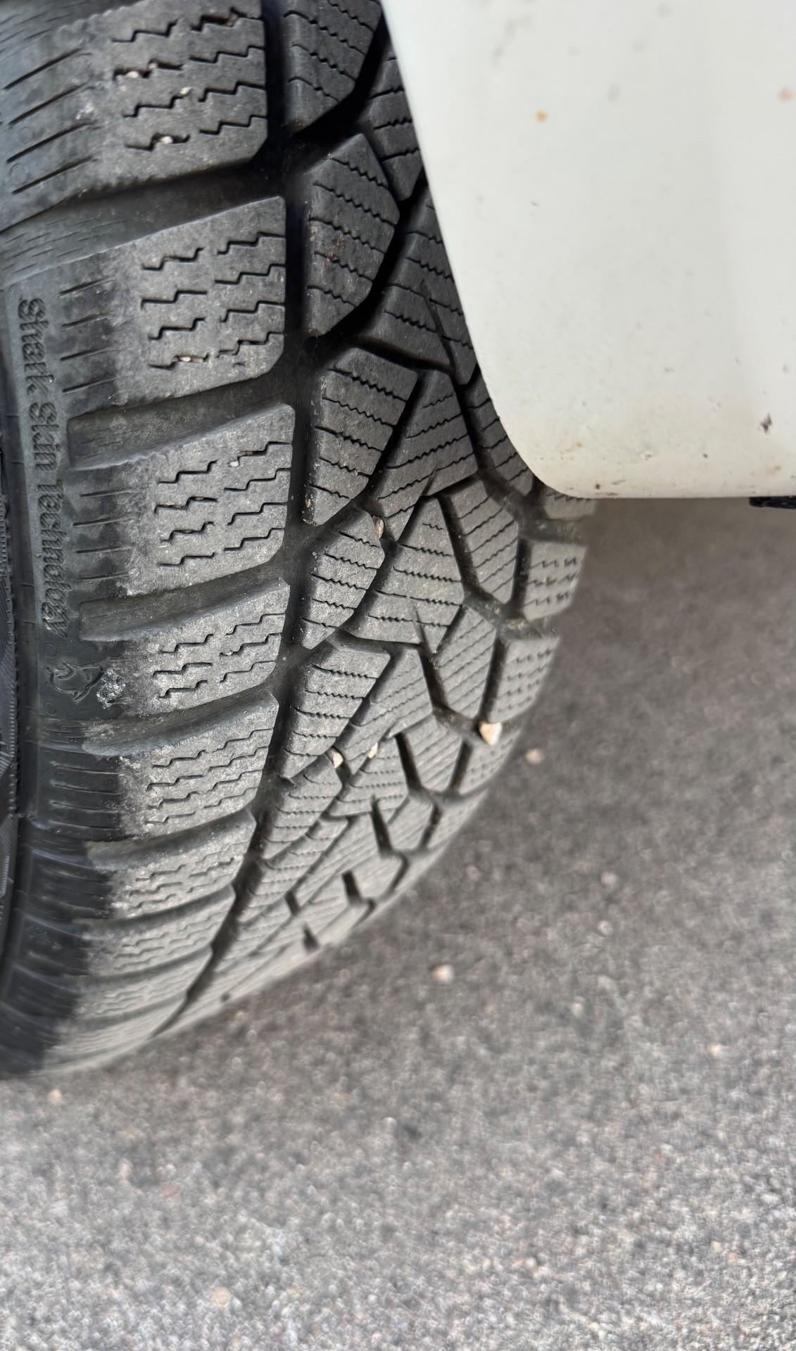 Toyota Yaris 1.0 5 porte