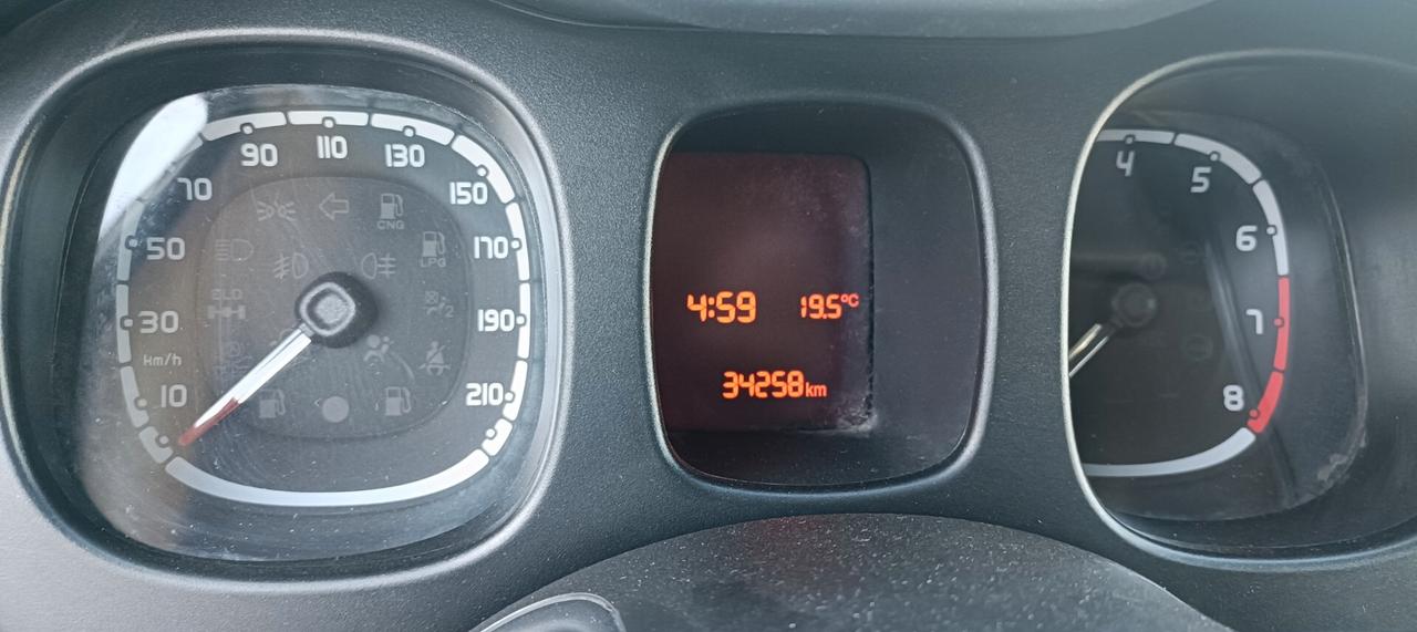 Fiat Panda 1.0 FireFly S&S Hybrid Easy