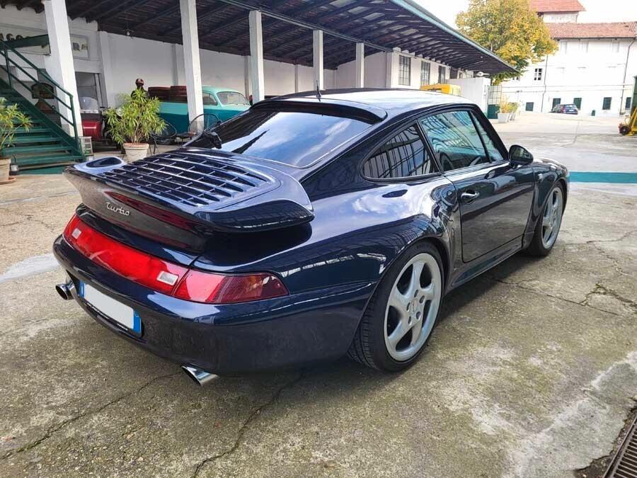 Porsche 911 964 Carrera 2 Look 993 Turbo – 1992