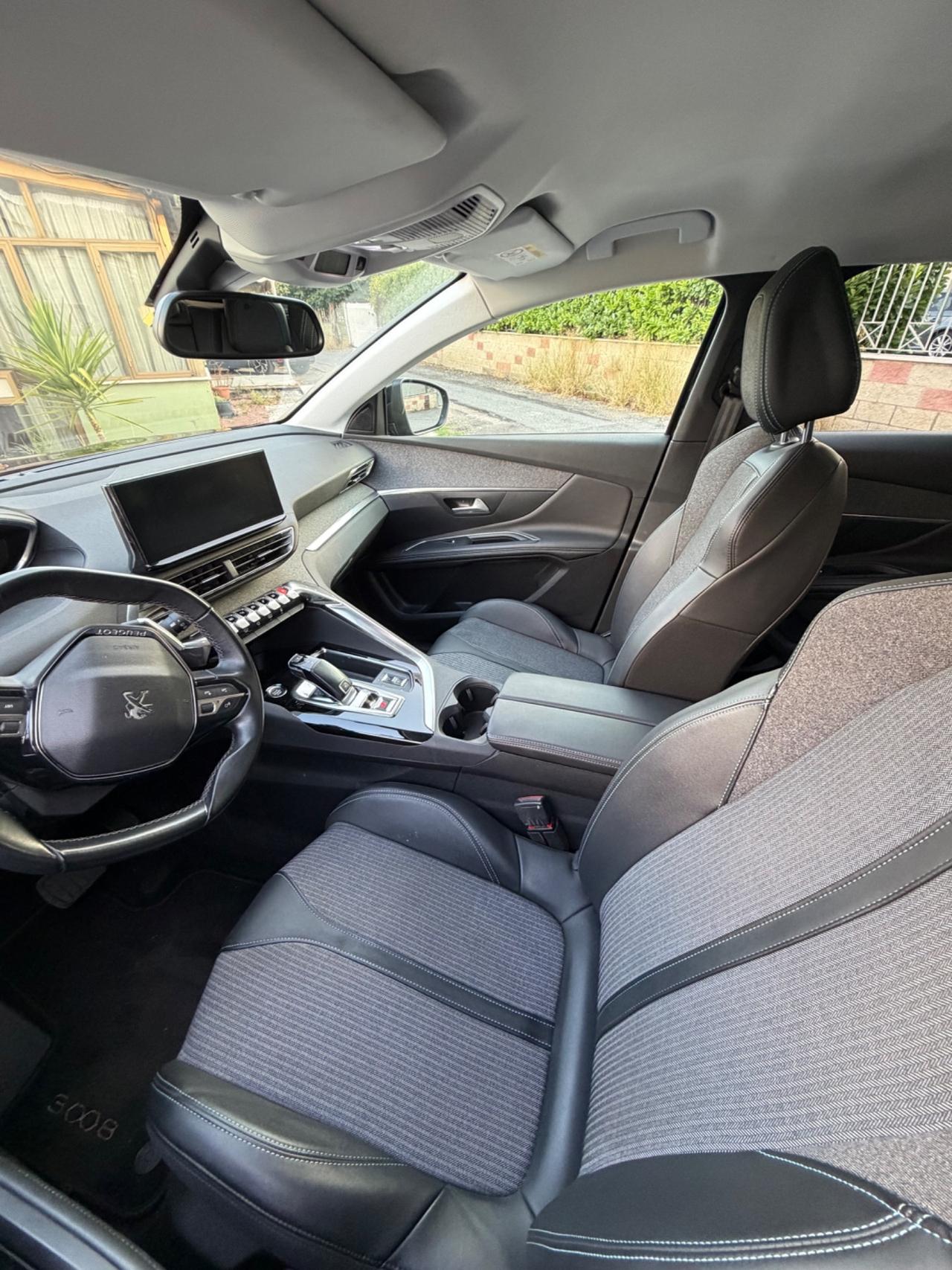 Peugeot 3008 BlueHDi 130 S&S EAT8 Allure Pack