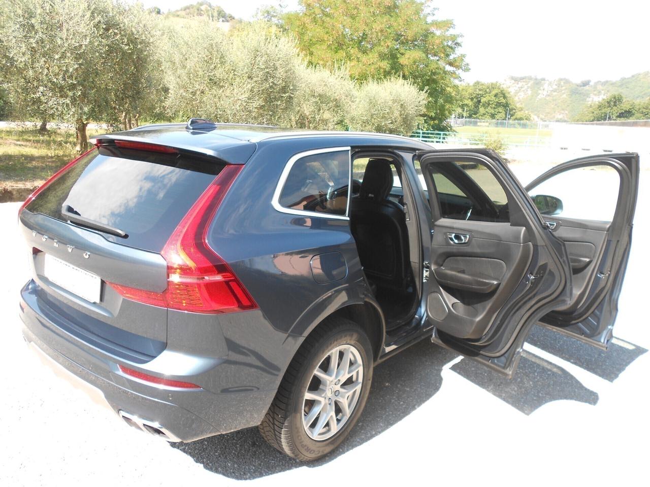 XC60(my'19)2.0TDI,4x4(12mesi di GARANZIA)E6D-TEMP