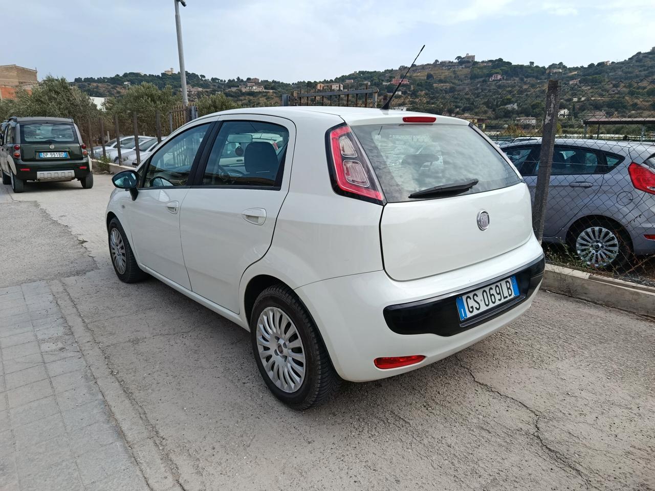 Fiat Punto 1.3 MJT II 75 CV 5 porte Easy