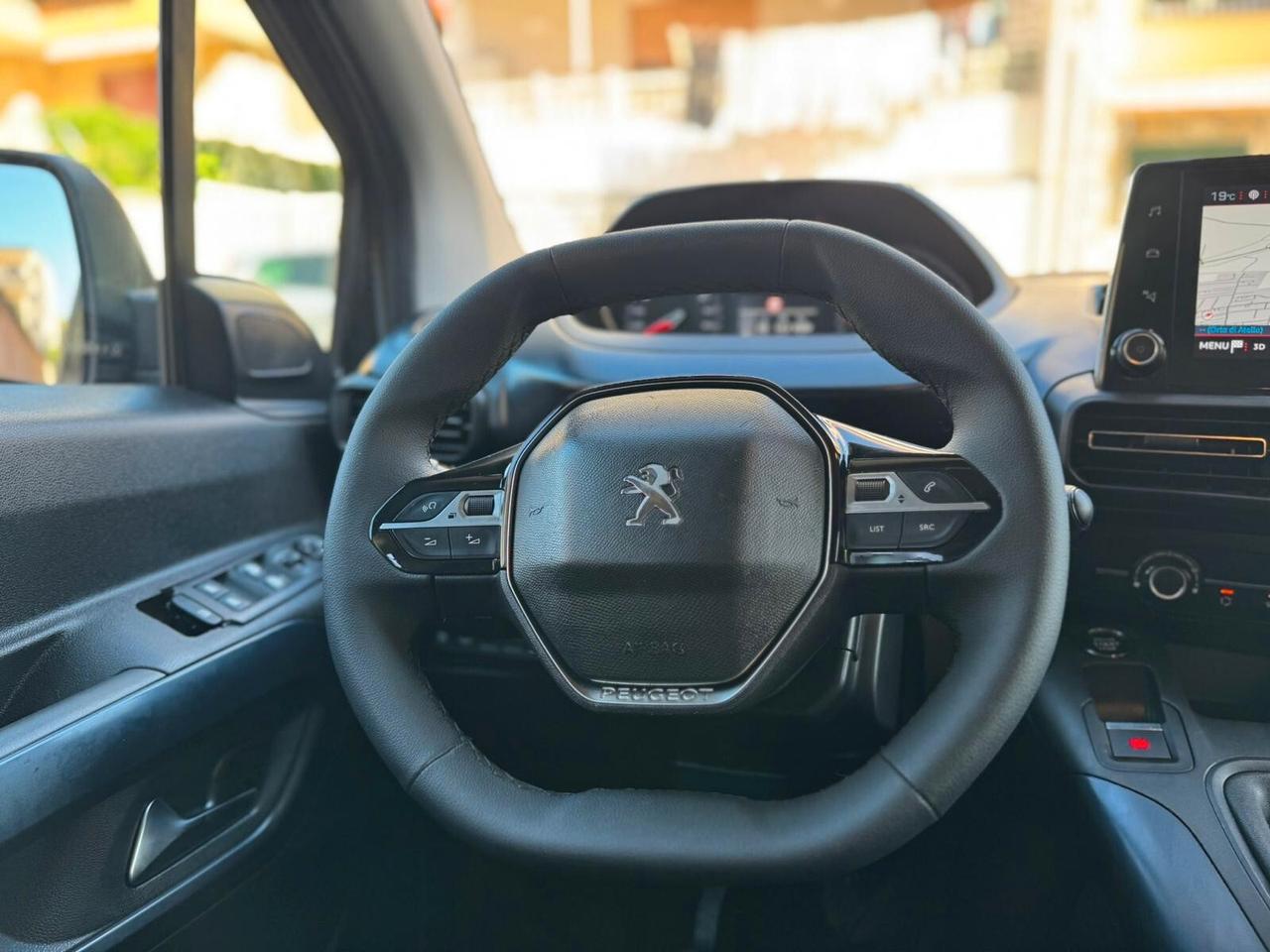 Peugeot Rifter BlueHDi 130 S&S EAT8 Allure Standard