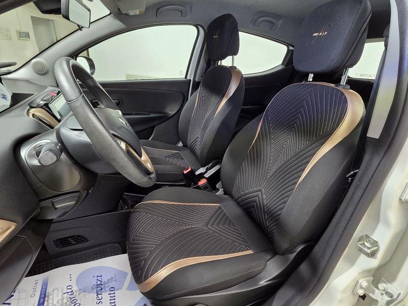 Lancia Ypsilon Ypsilon 1.0 firefly hybrid Alberta Ferretti s&s 70cv