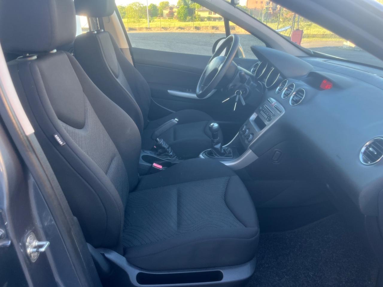 Peugeot 308 1.6hdi 2012 152.000km perfetta per neopatentati