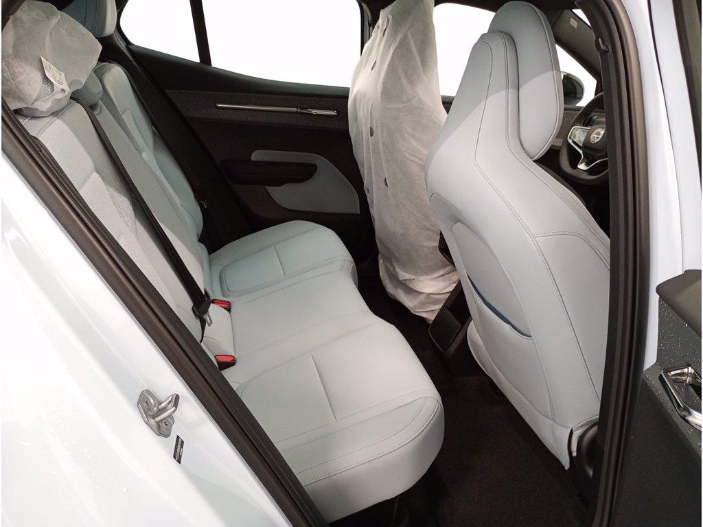 VOLVO EX30 Twin Motor Performance Ultra awd del 2024