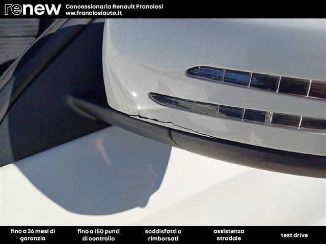 MERCEDES-BENZ CLA A 180 D Premium 7G-DCT my16