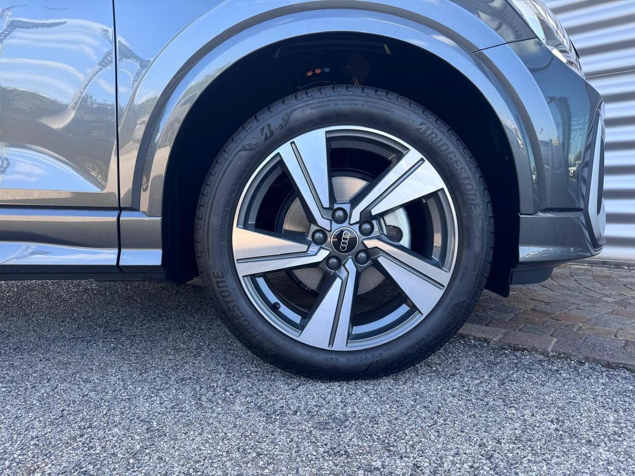 AUDI Q2 35 TFSI S-TRONIC