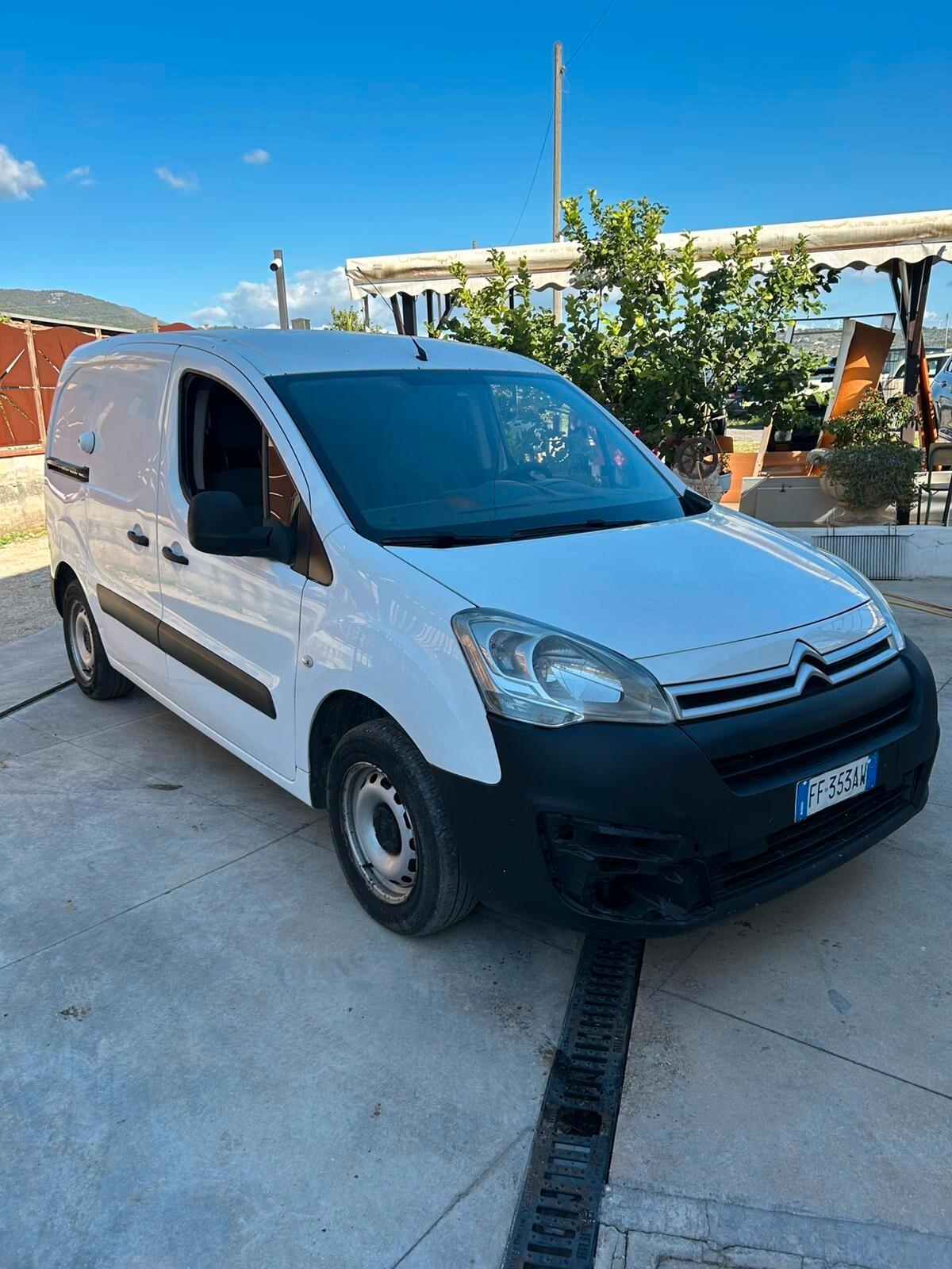 Citroen Berlingo Multispace BlueHDi 100 S&S XTR