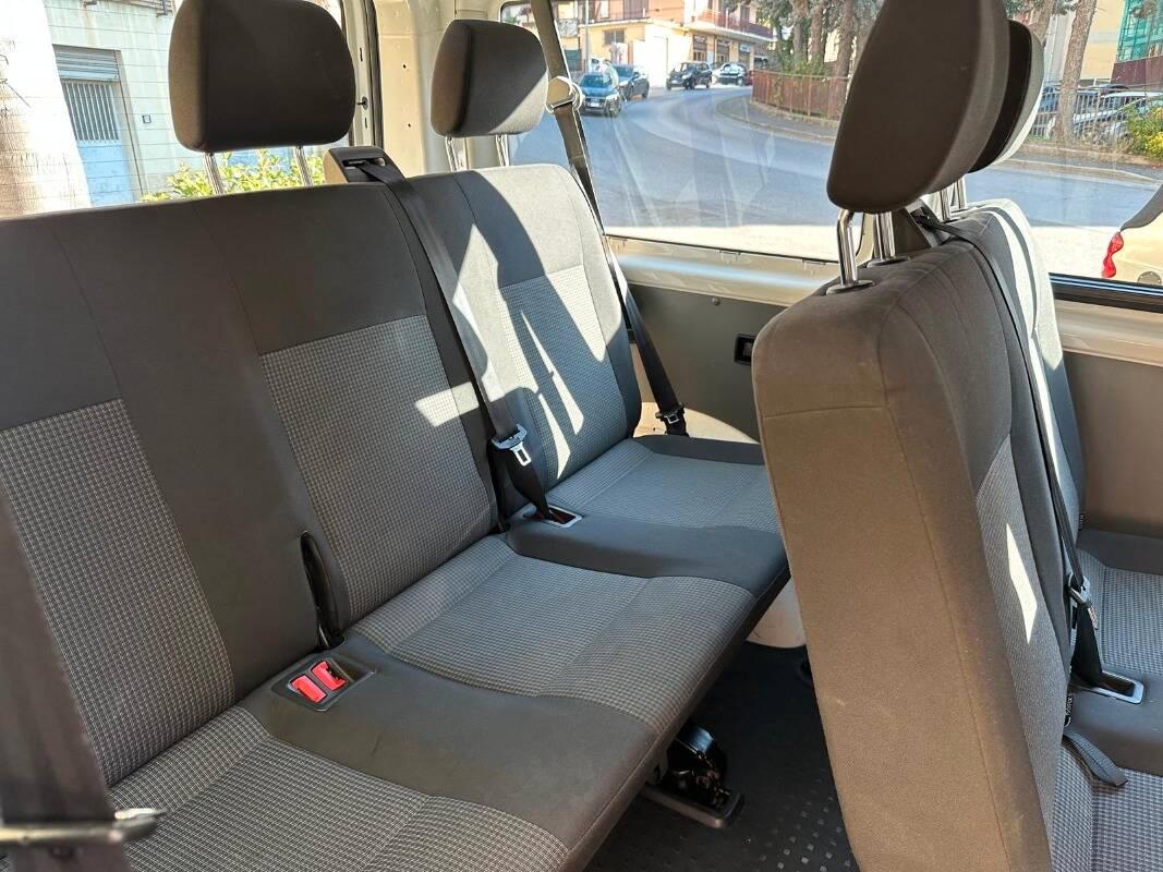 Volkswagen Transporter T6.1 30 2.0 tdi 110cv kombi Business p.c.