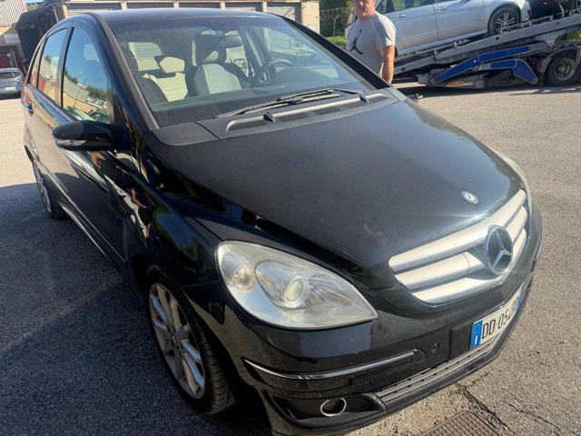 MERCEDES-BENZ B 180 CDI Sport senza nessun lavoro da fare