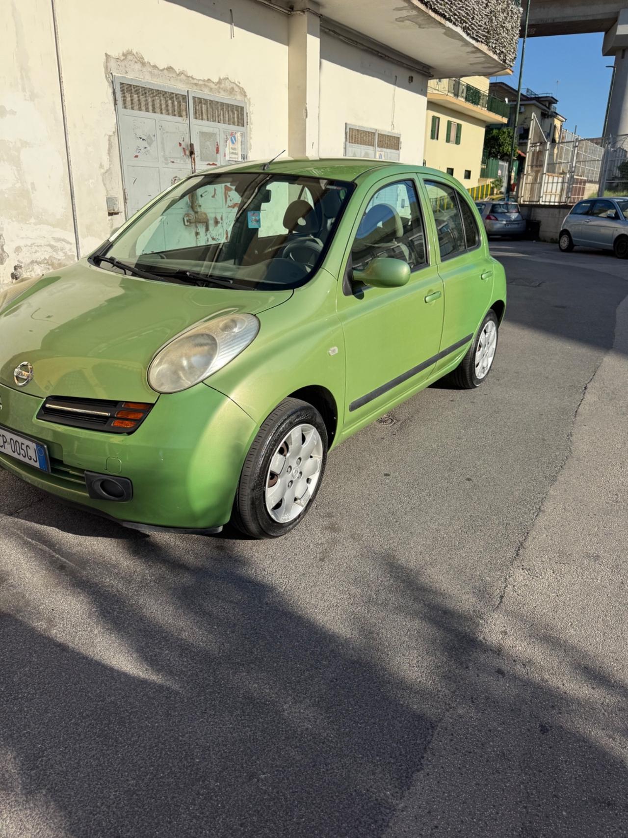 Nissan Micra 1.2 16V 5 porte Visia