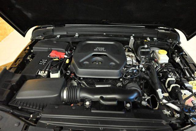 JEEP Wrangler UNLIMITED 2.0TURBO SAHARA TET.NAVI CAM BUMPER FULL