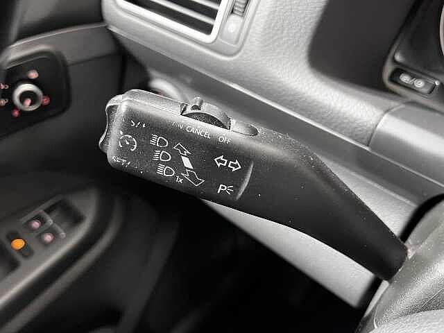 Volkswagen Touran 2ª serie 1.6 TDI Comfortline