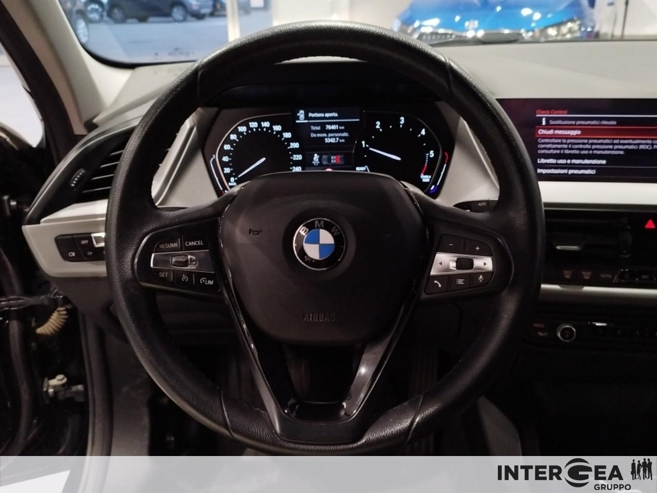 BMW 116d Business Advantage