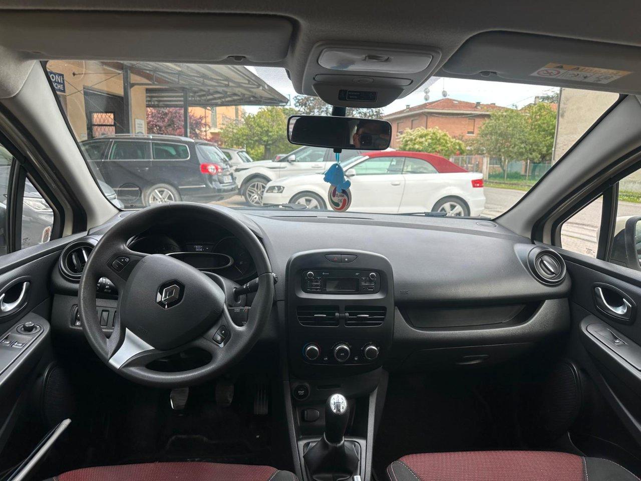 Renault Clio 5 Porte Clio 5p 1.5 dci energy s&s 75cv E6 OK NEOPATENTATO