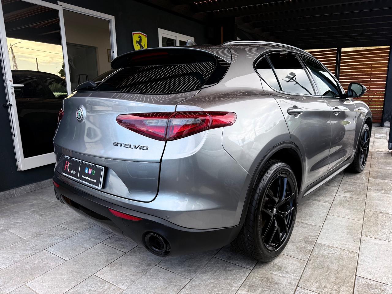 Alfa Romeo Stelvio 2.2 Turbodiesel 190 CV AT8 Q4 B-Tech