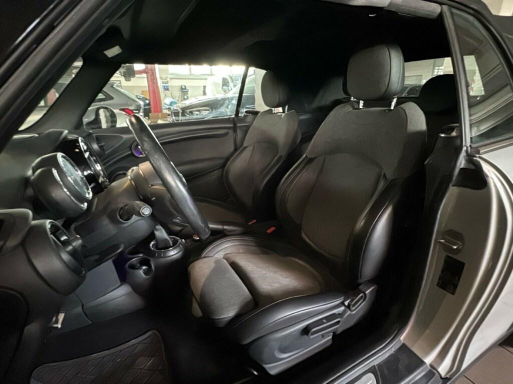 Mini Cooper D Cabrio 1.5 Cooper D Hype Auto