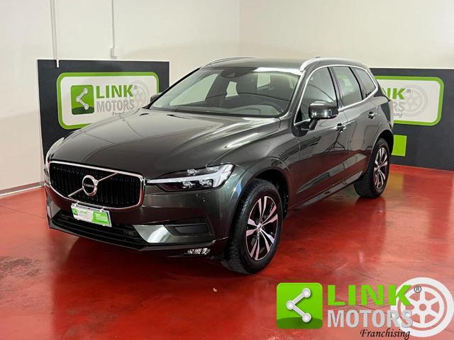 VOLVO XC60 B4 (d) Geartronic Momentum Pro TAGLIAND-GARANZIA