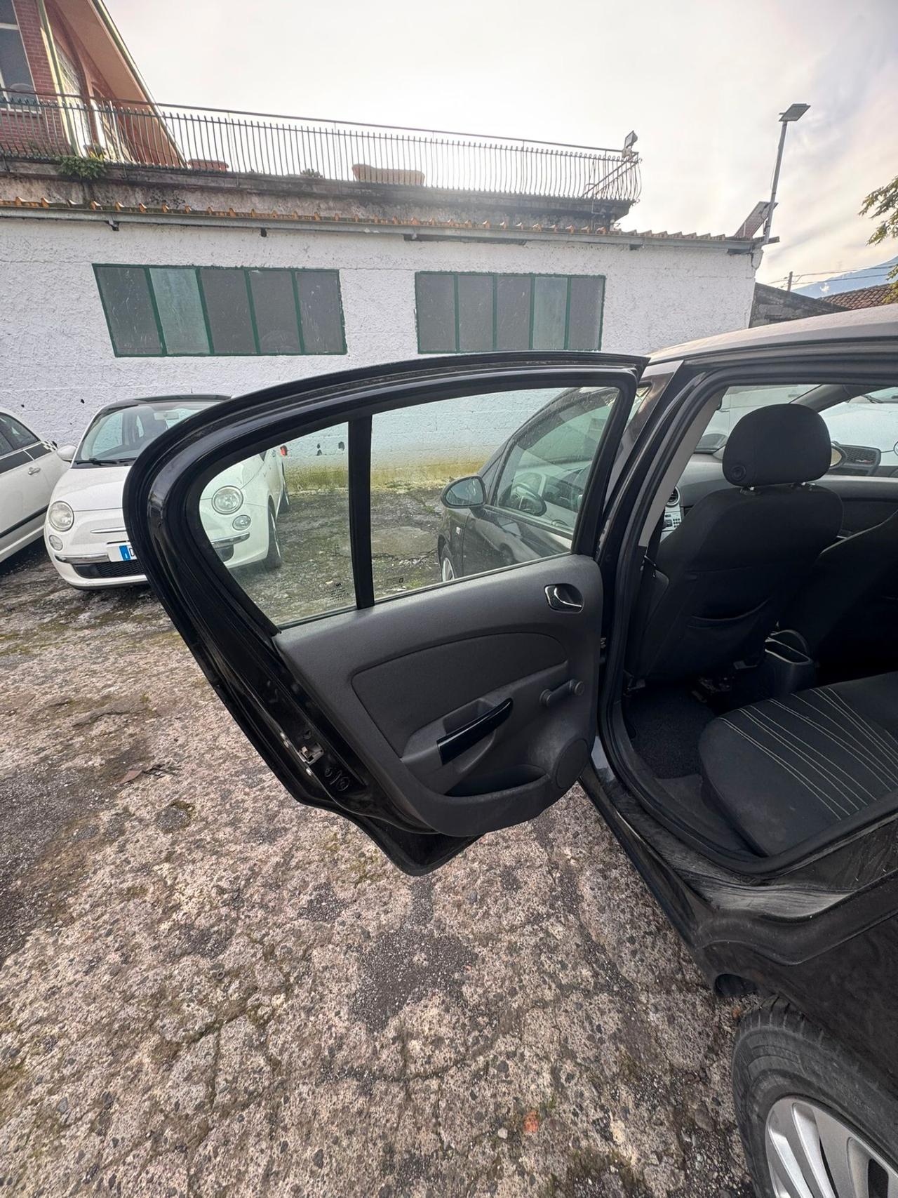 Corsa 1.2 80CV 5 porte GPL-TECH Club